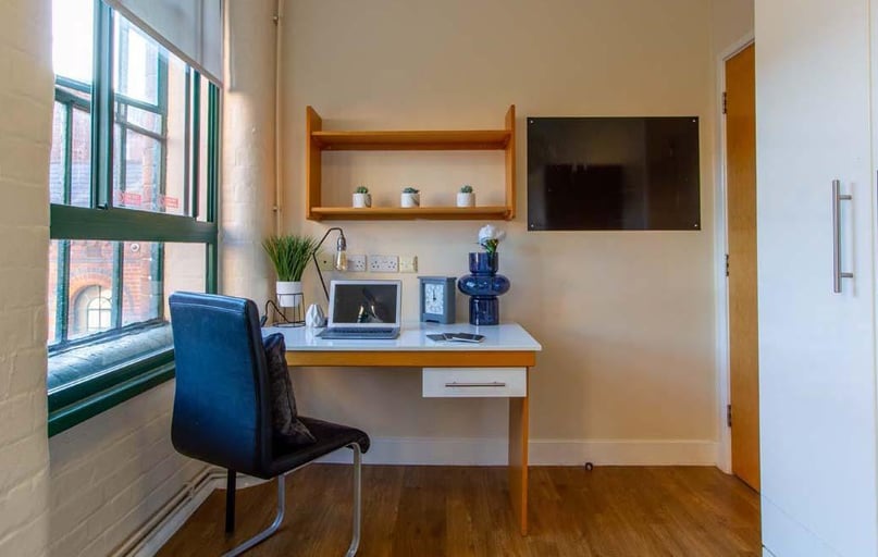 11 Russell Street, Radford, Nottingham - Image 1